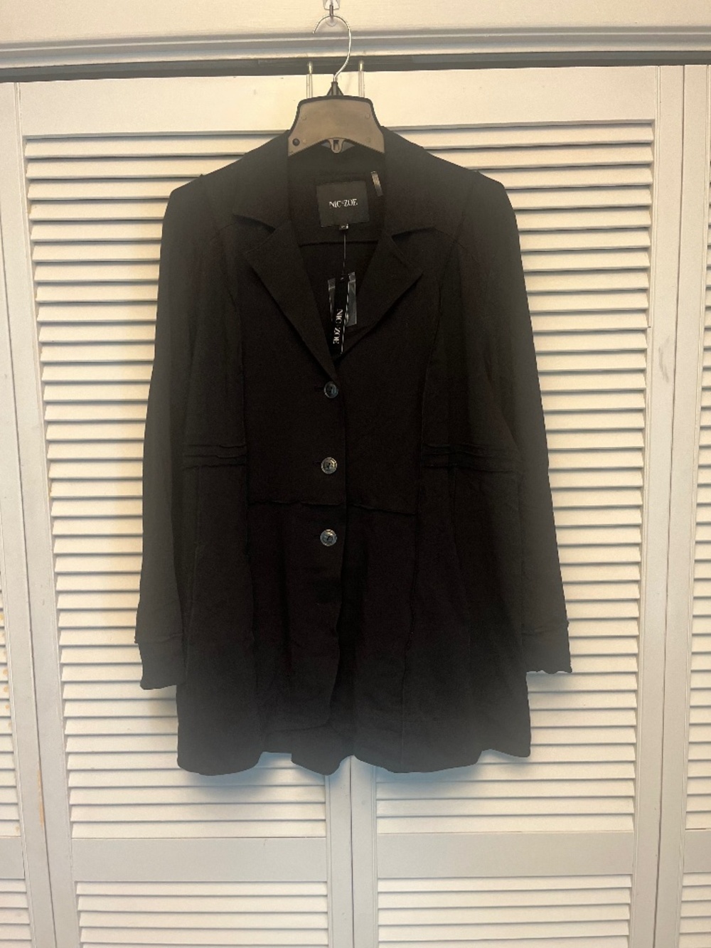 Nic + Zoe NWT Shacket Style Top